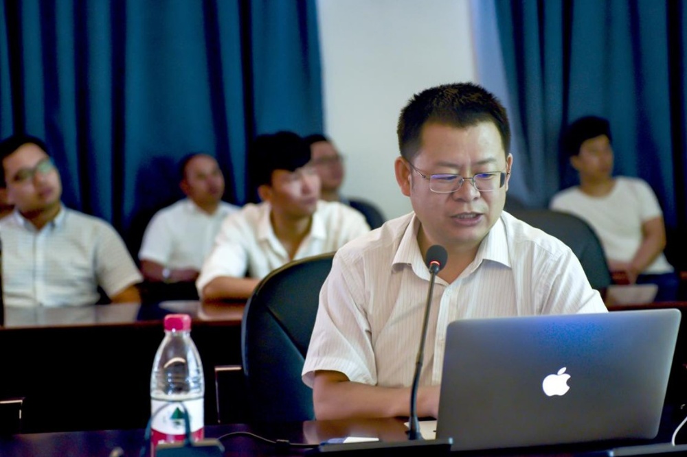 清华大学何继江博士莅临环球国际科技授课_2018_环球国际资讯_新闻资讯_环球国际